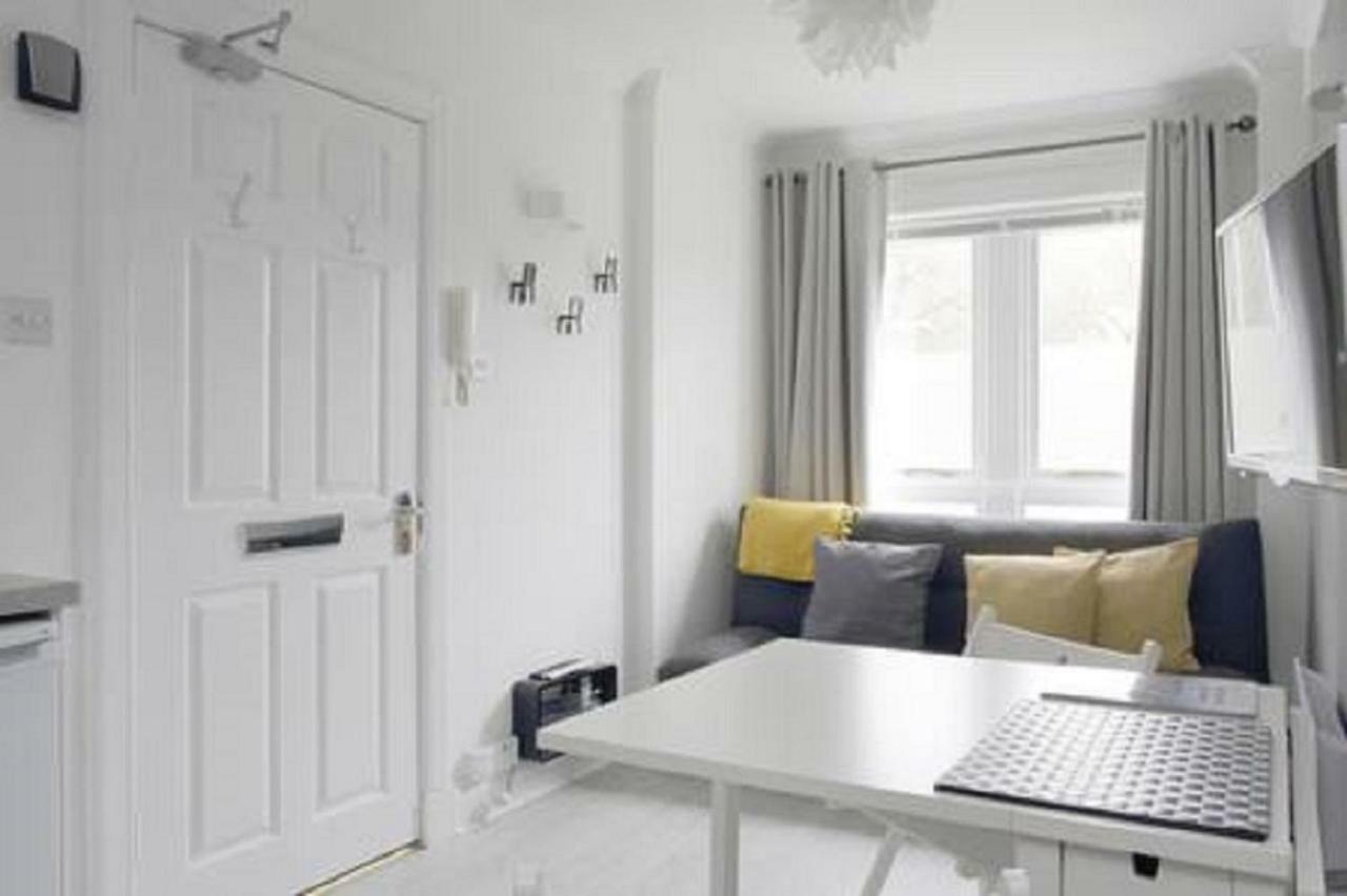 Park View Studio Walking Distance To Royal Mile Apartment เอดินบะระ ภายนอก รูปภาพ